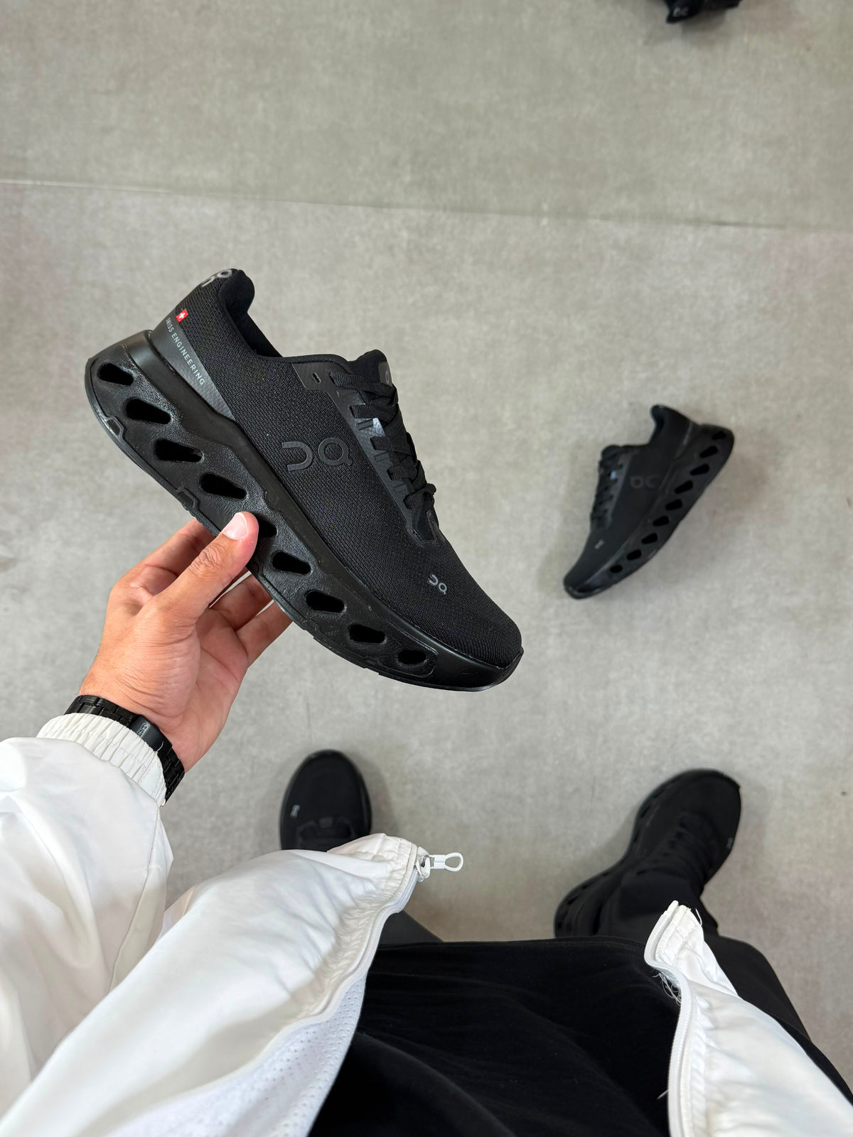 Tênis On Cloudsurfer Importado Preto Preto Masculino