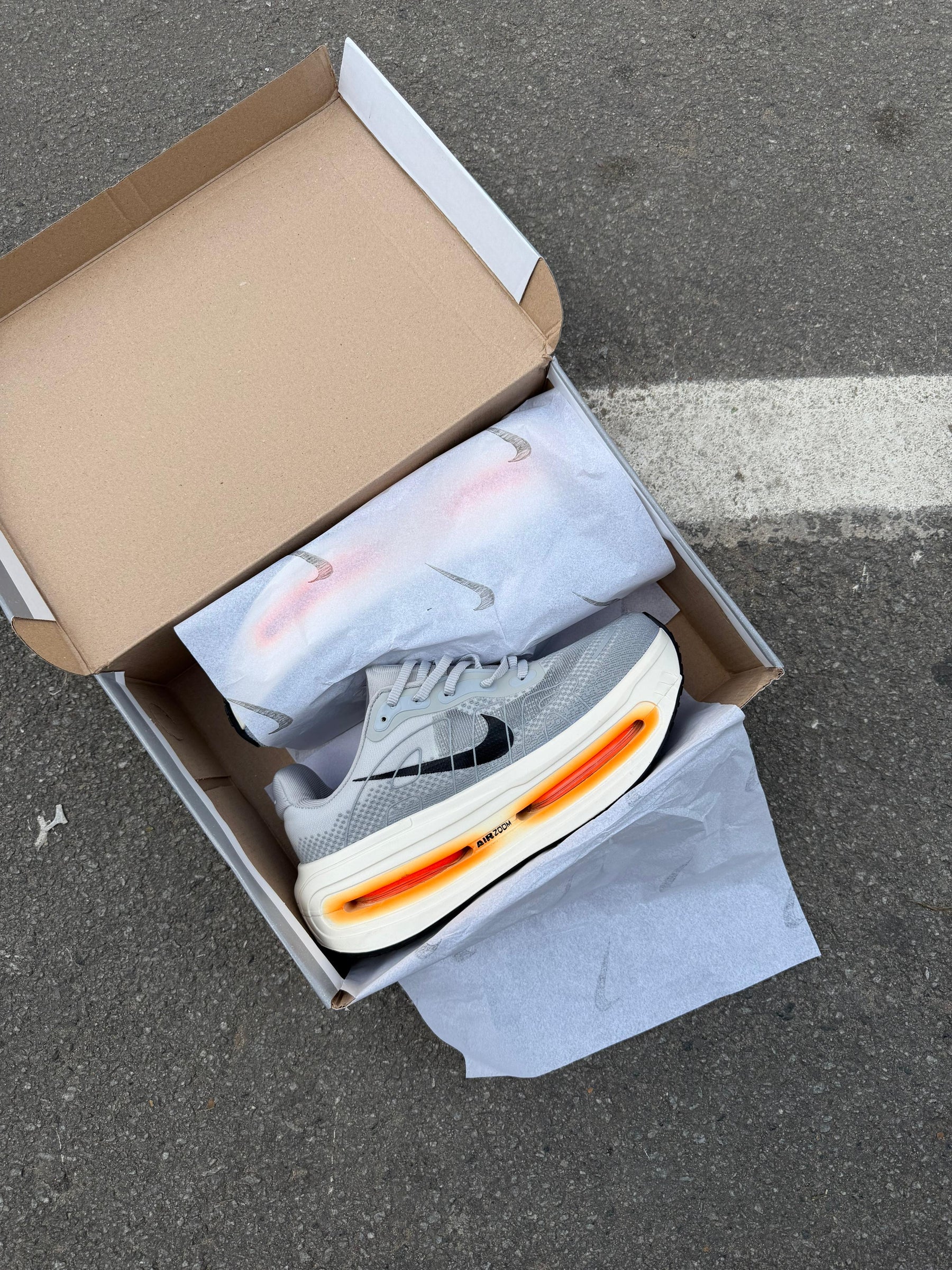 Tênis Nike Vomero Importado Cinza Branco