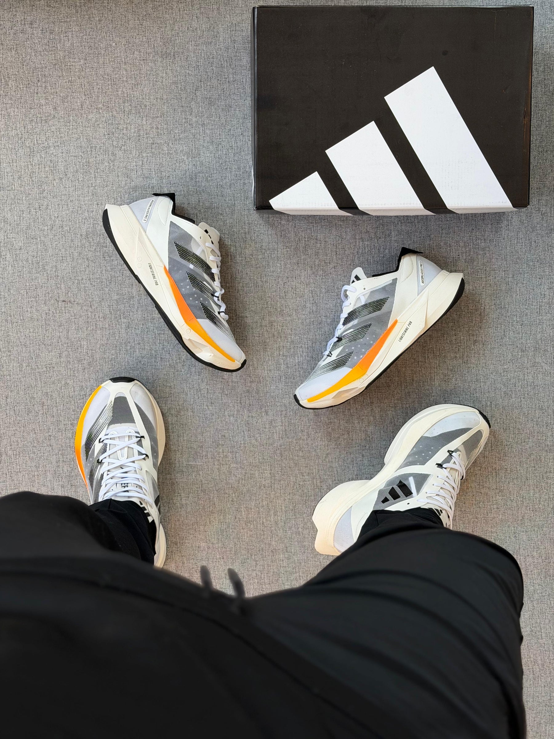 Tênis Adizero Adios Pro 3 Branco Laranja