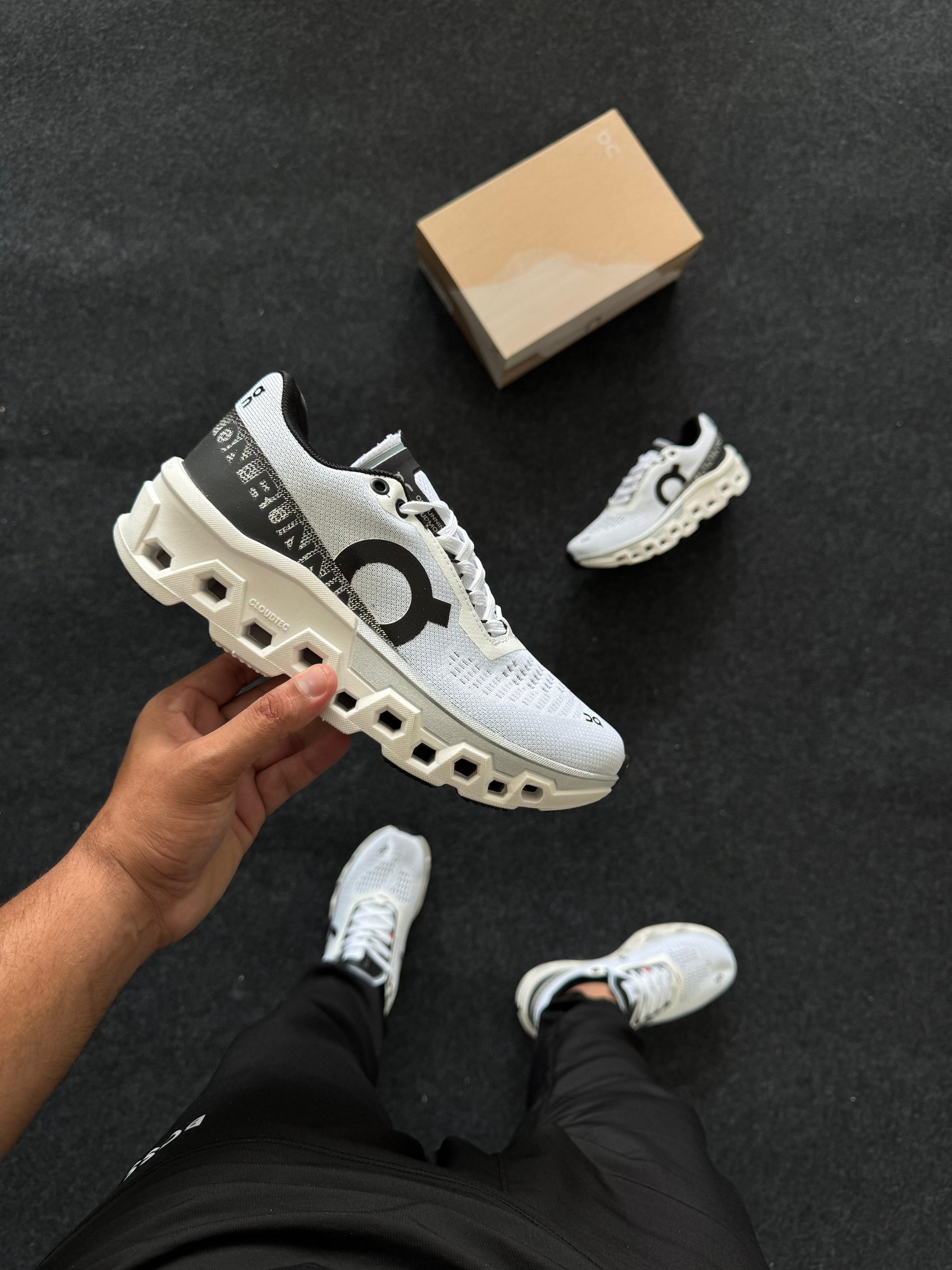 Tênis On Cloud Running branco cinza Premium