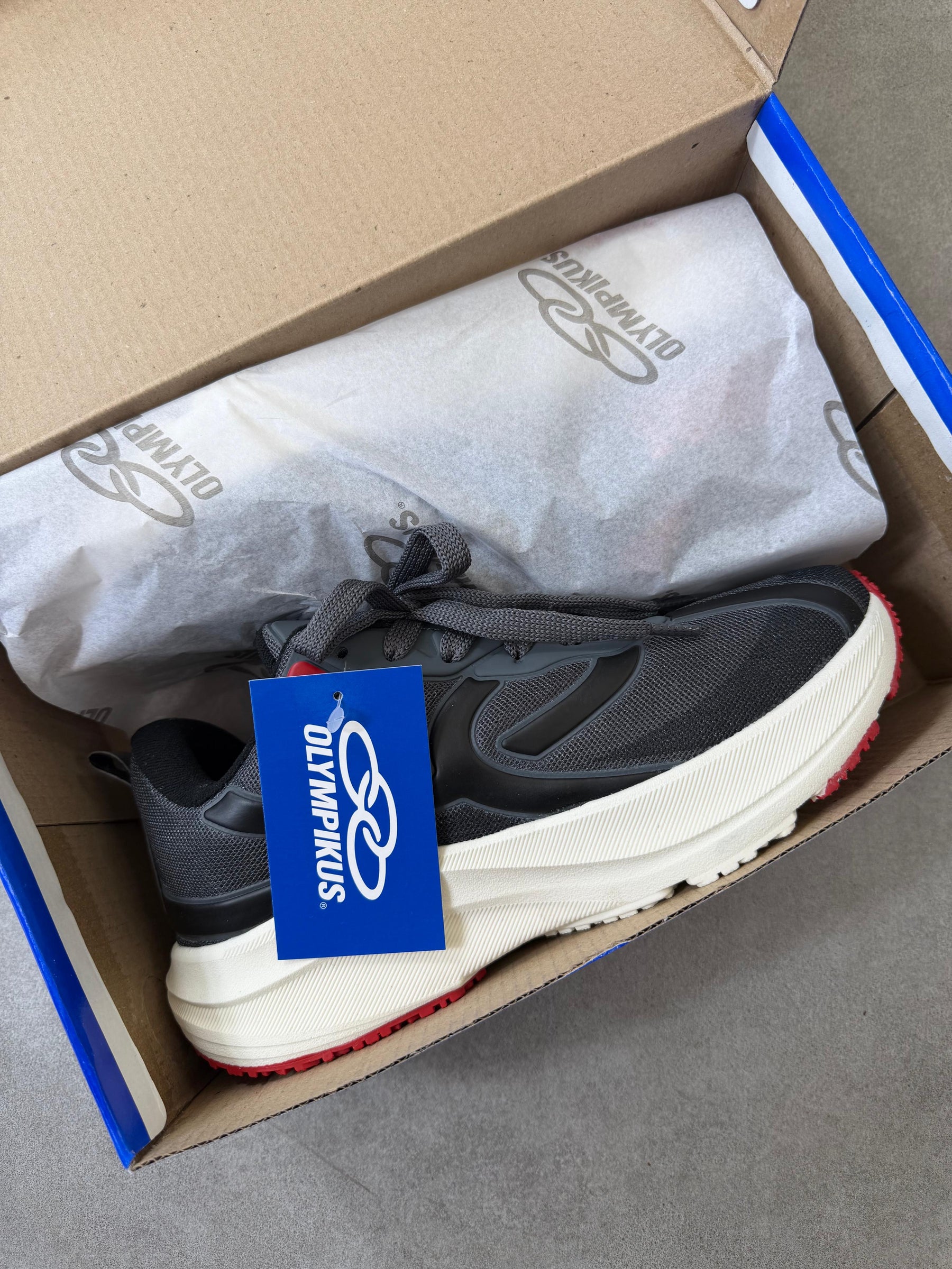 Tênis Olympikus Corre 4 Cinza Vermelho Masculino