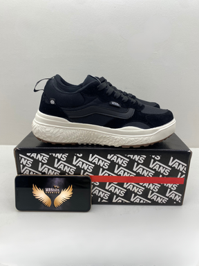 Vans UltraRange Neo Preto/Preto/Branco