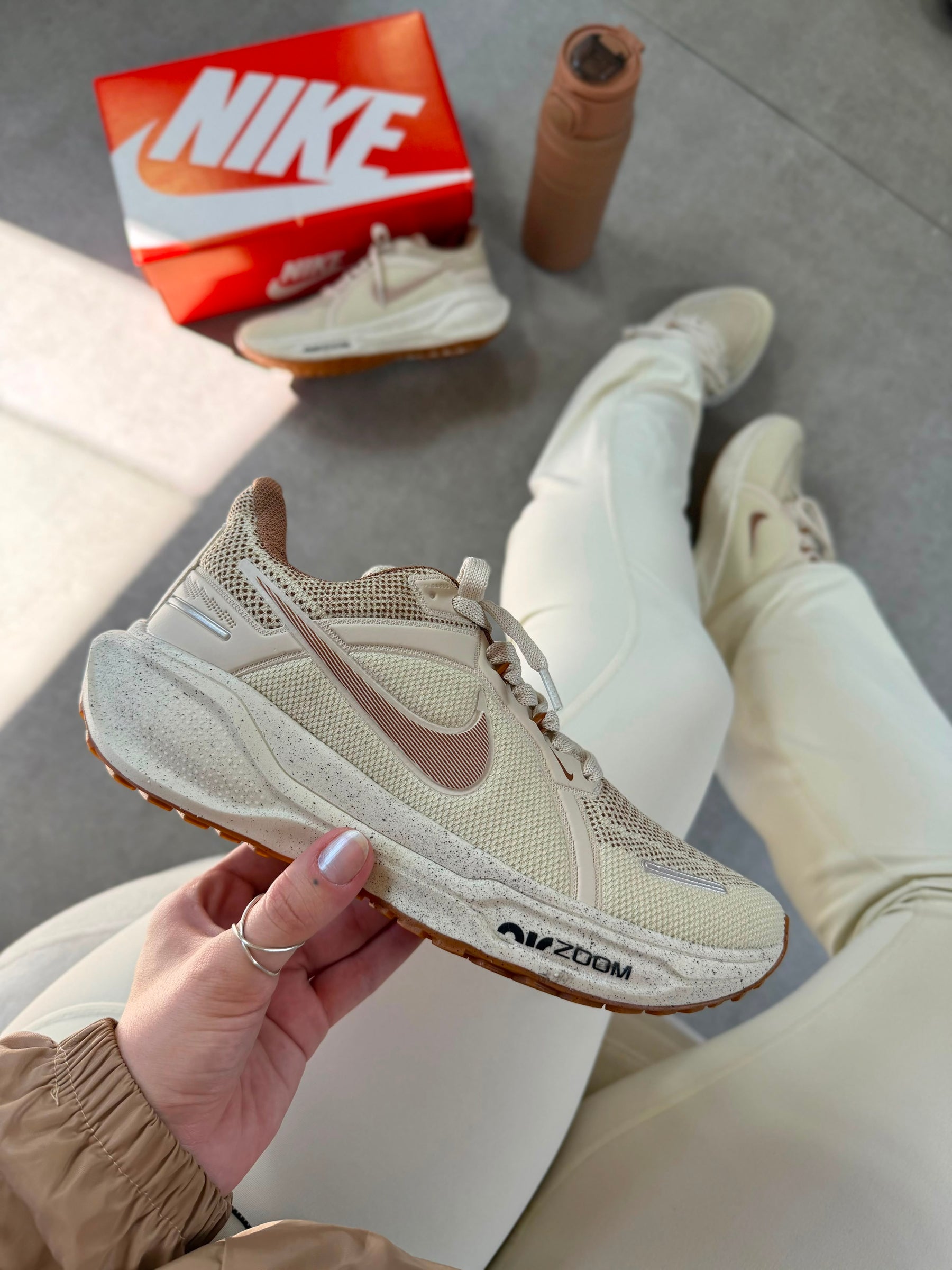Tênis Feminino Pegasus 41 Bege