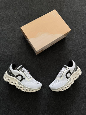 Tênis On Cloud Running branco cinza Premium