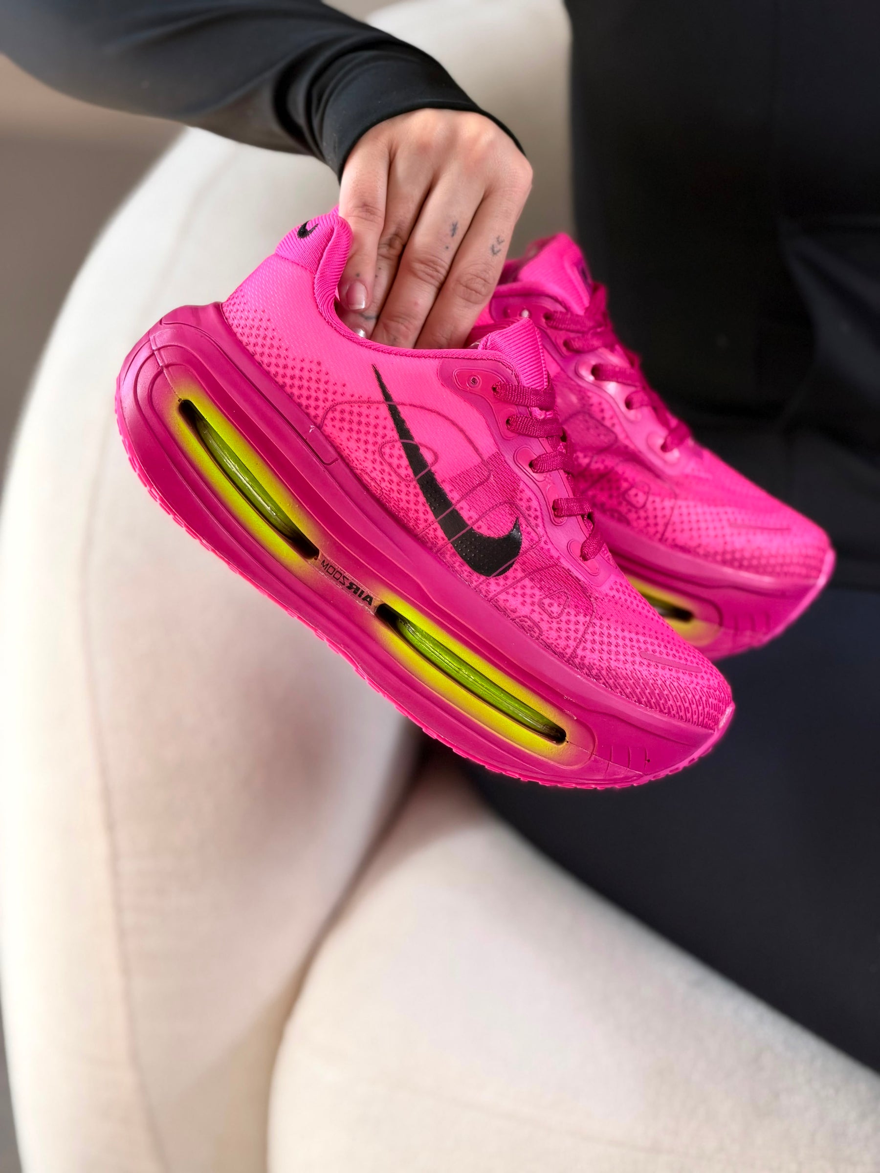 Tênis Nike Vomero Importado Pick